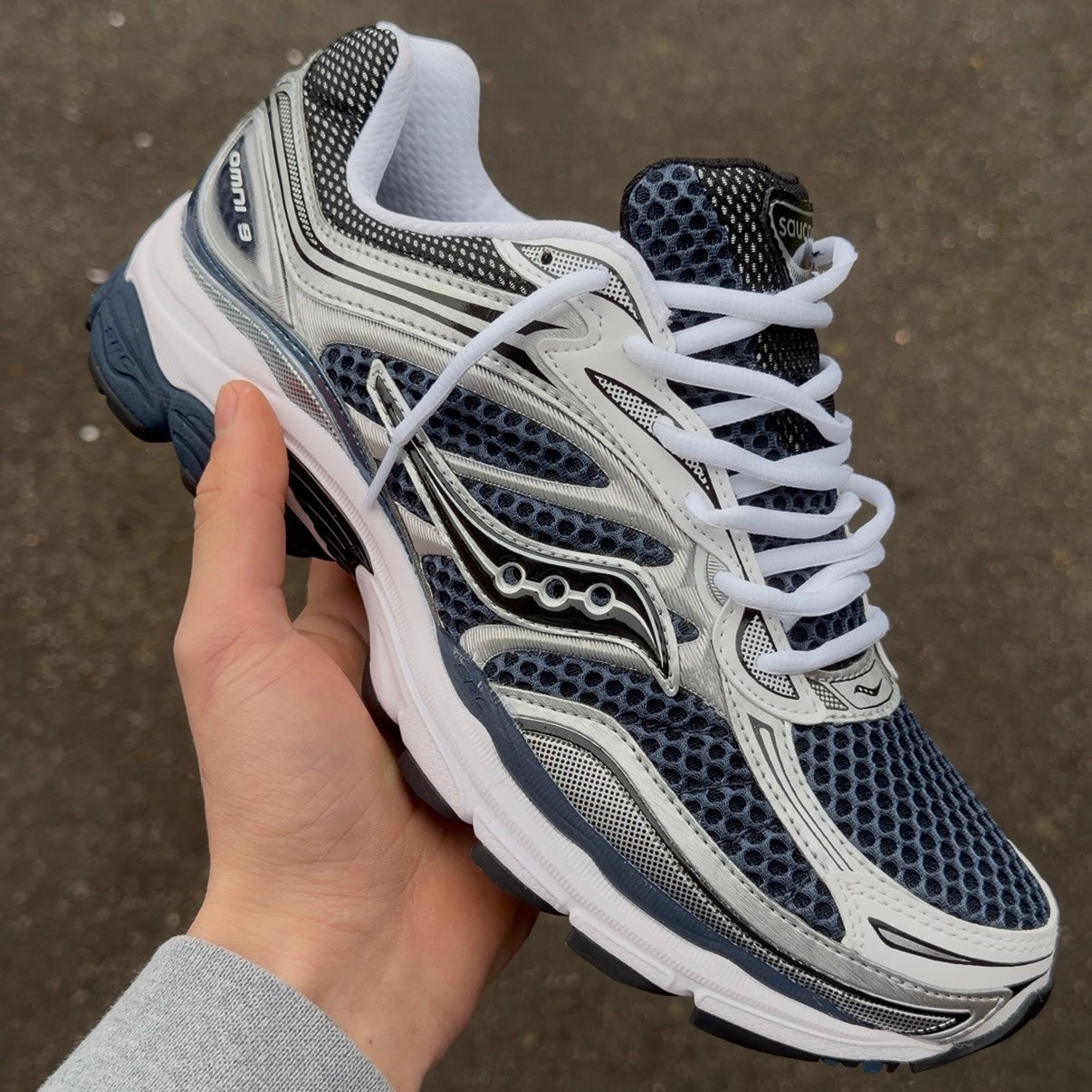 SAUCONY OMNI 9