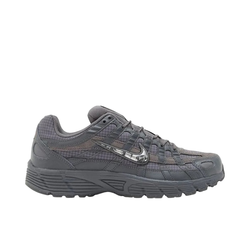 NIKE P6000