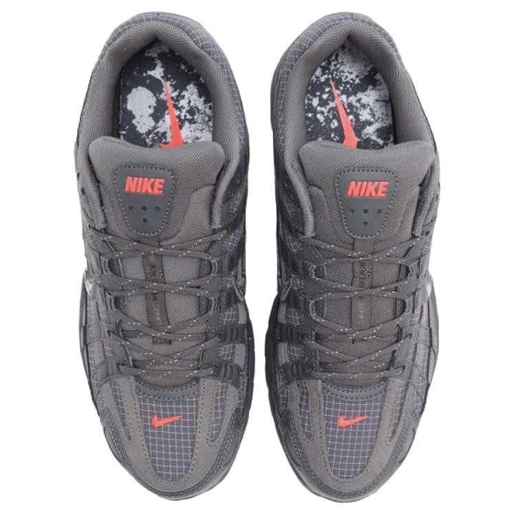 NIKE P6000